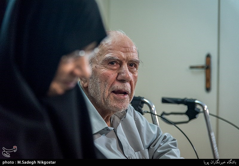 مصاحبه با خانواده مبارز انقلابی غیوران