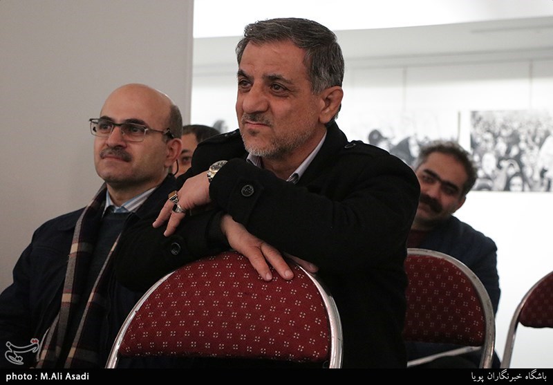 نمایشگاه عکس فصل بیداری