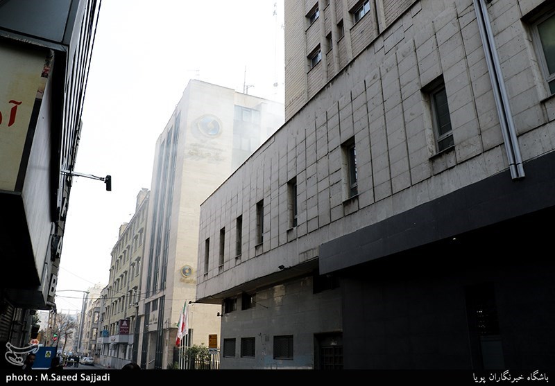 عملیات اطفای حریق در ساختمان شرکت برق حرارتی