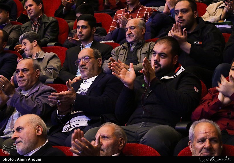 یادواره و تجلیل از خانواده 50 شهید پایگاه بسیج یاسر