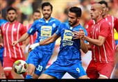 دیدار تیم های فوتبال استقلال تهران و سپیدرود رشت