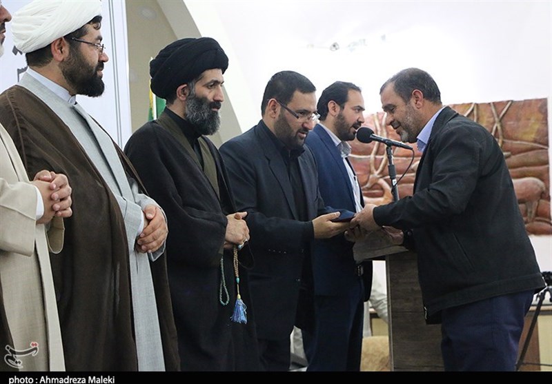 همایش استانی چله انقلاب در زرند