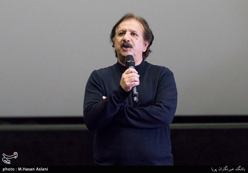 اکران افتتاحیه فیلم سینمایی آنسوی ابرها