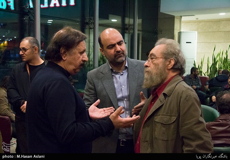 اکران افتتاحیه فیلم سینمایی آنسوی ابرها