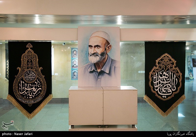 نمایشگاه آیینه های بی زنگار