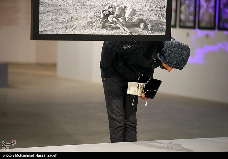 نمایشگاه عکس آتش سرد