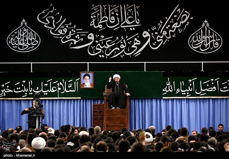 مراسم عزاداری شهادت حضرت فاطمه زهرا(س) در حسینیه امام خمینی با حضور رهبر معظم انقلاب