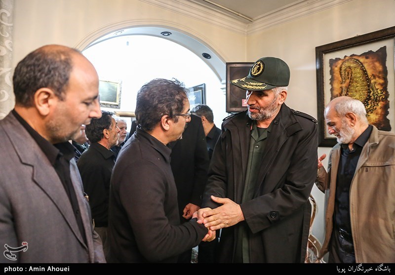 دیدار سردار علی فضلی با خانواده شهید حدادیان