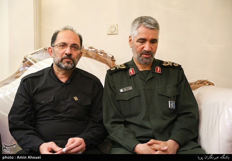 دیدار سردار علی فضلی با خانواده شهید حدادیان