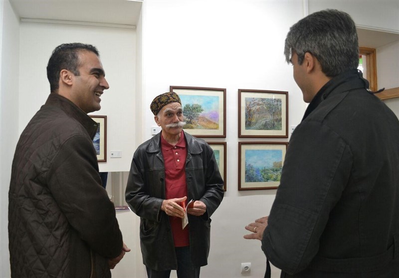 نمایشگاه "مروری برآثار استاد اسفندیار احمدیه"