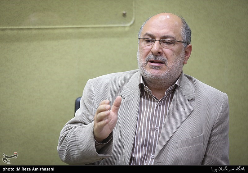 میزگرد بررسی پیامدهای انتقال سفارت آمریکا به قدس شریف