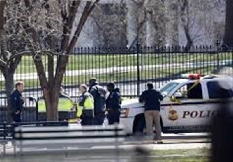 Man Shot Himself Outside White House