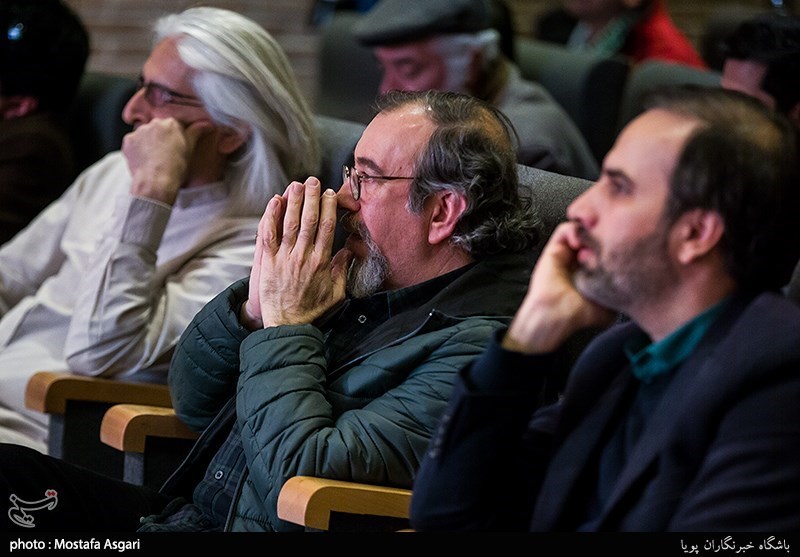 افتتاحیه مسابقات پوستر وعکس فجر در باغ موزه قصر