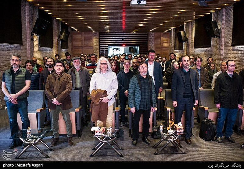 افتتاحیه مسابقات پوستر وعکس فجر در باغ موزه قصر