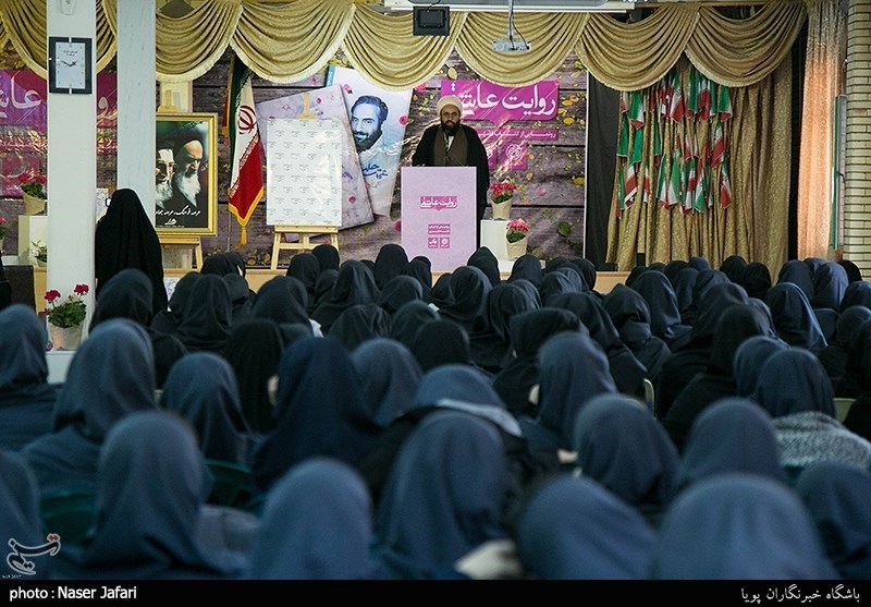 رونمایی از کتاب قصه دلبری