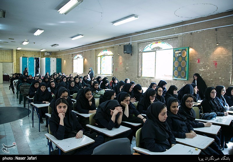 رونمایی از کتاب قصه دلبری