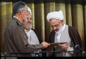 اعطای حکم نمایندگی ولی‌فقیه در سپاه به حجت‌الاسلام عبدالله حاج‌صادقی توسط سردار محمد شیرازی رئیس دفتر نظامی فرمانده کل قوا