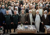 اجرای سرود جمهوری اسلامی در مراسم تودیع و معارفه نماینده ولی‌فقیه در سپاه