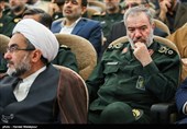سردار علی فدوی فرمانده نیروی دریایی سپاه در مراسم تودیع و معارفه نماینده ولی‌فقیه در سپاه