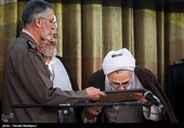 اعطای حکم نمایندگی ولی‌فقیه در سپاه به حجت‌الاسلام عبدالله حاج‌صادقی توسط سردار محمد شیرازی رئیس دفتر نظامی فرمانده کل قوا