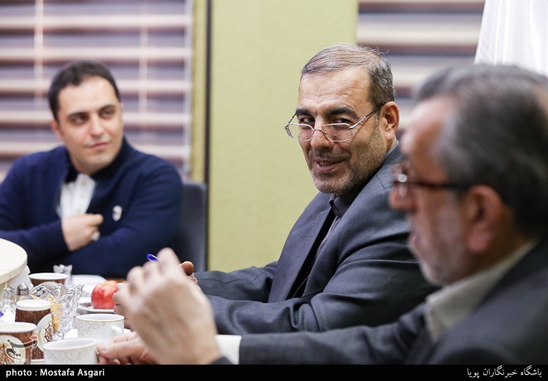 میزگرد بررسی تحولات عربستان در سال 1396