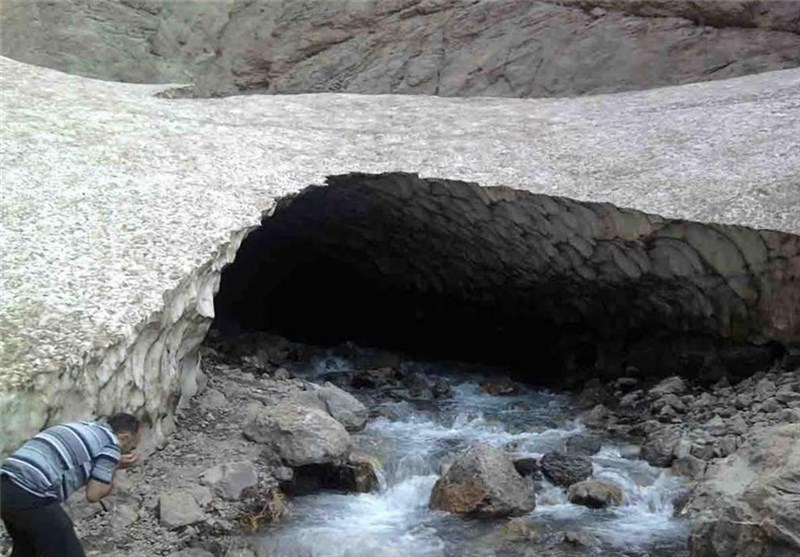 تونل برفی 10