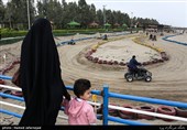 مسافران نوروزی در پیست موتور چهارچرخ - بابلسر