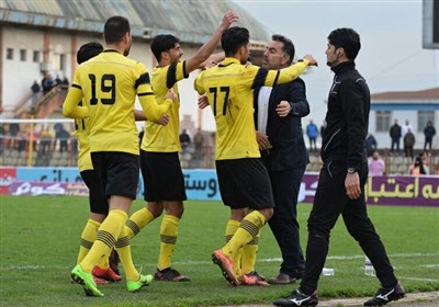 لیگ دسته اول فوتبال| بازگشت نفت مسجدسلیمان به صدر جدول با شکست برق جدید/ امیدهای ایرانجوان برای بقا افزایش یافت