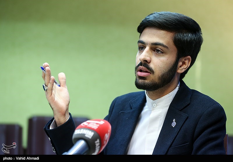 نشست تسنیم درباره برگزاری کنفرانس افق نو: مسئولان اگر حمایت نمی‌کنند کارشکنی هم نکنند