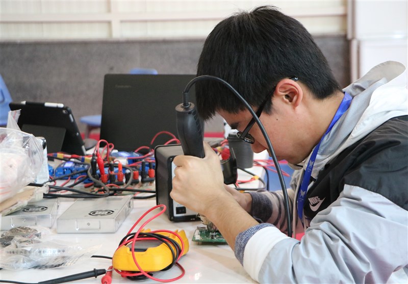 نخستین روز از سیزدهمین مسابقات بین‌المللی ربوکاپ آزاد ایران - 9