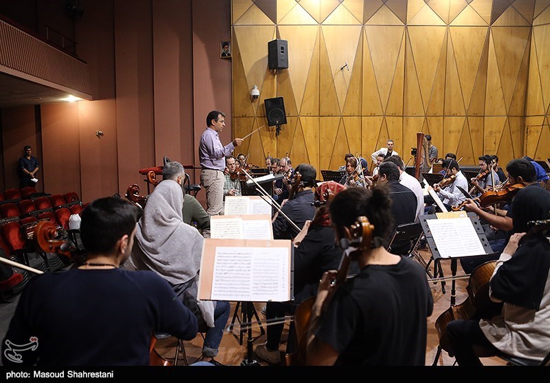 تمرین ارکستر سمفونیک تهران