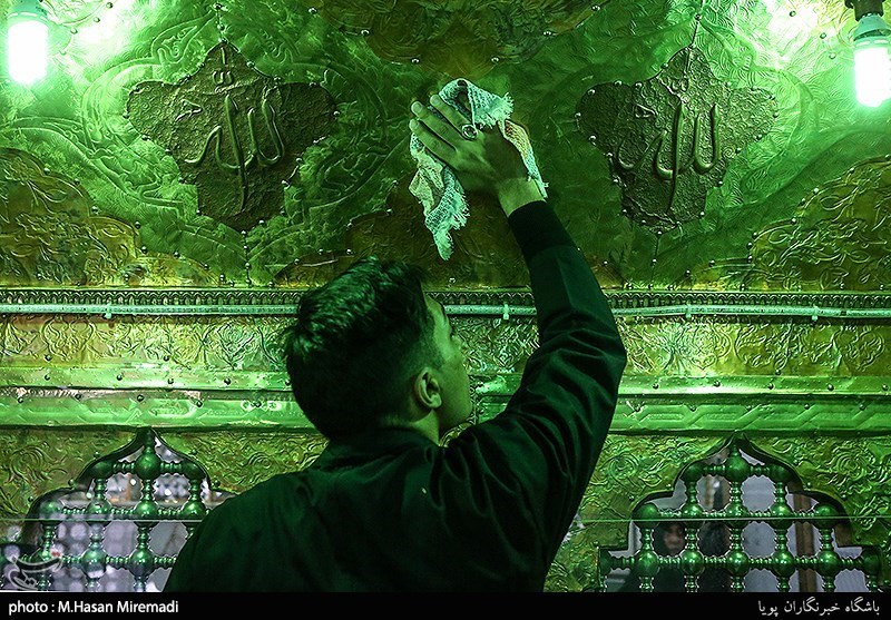 اولین غبارروبی سال 97 آستان مقدس حضرت علی اکبر(ع) چیذر