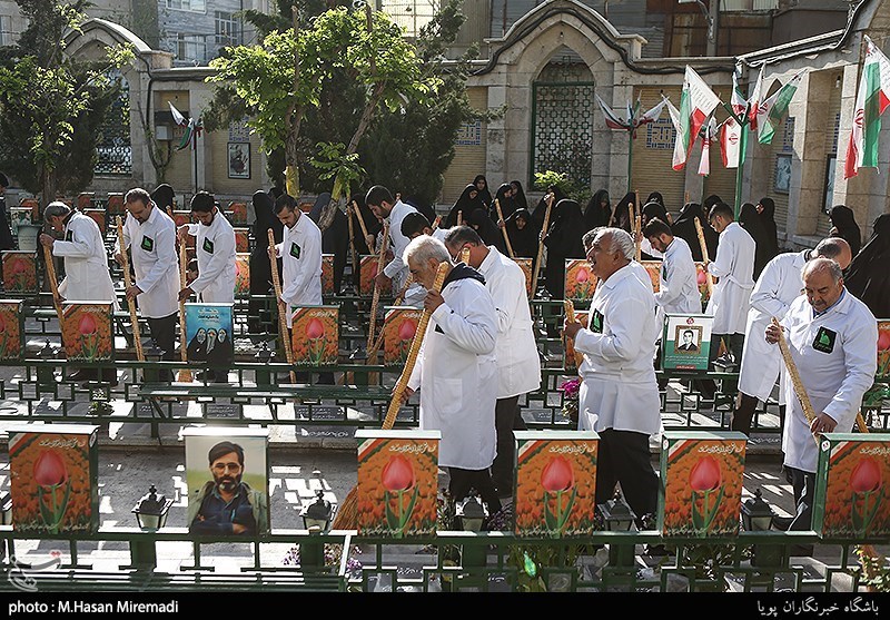 اولین غبارروبی سال 97 آستان مقدس حضرت علی اکبر(ع) چیذر