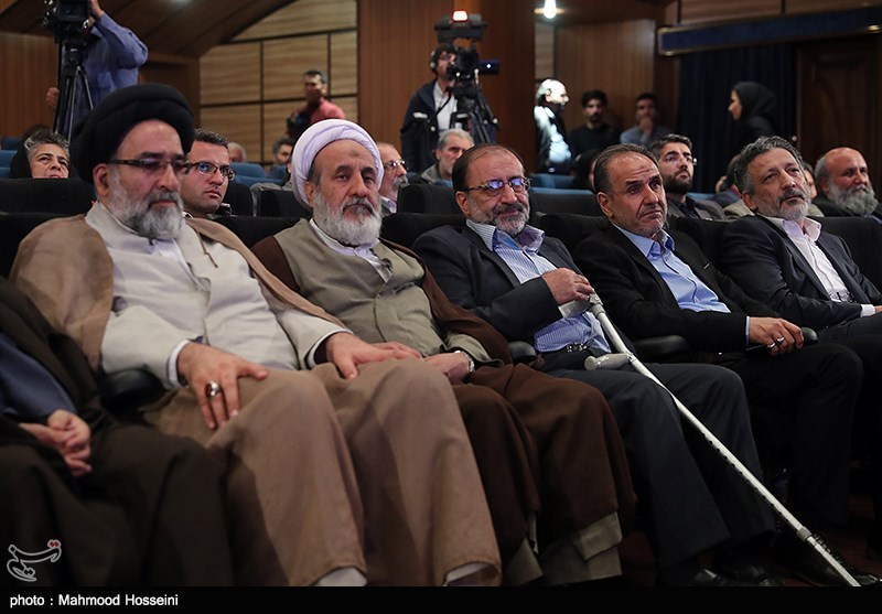 مراسم انتخاب چهره سال هنر انقلاب اسلامی در سال 96