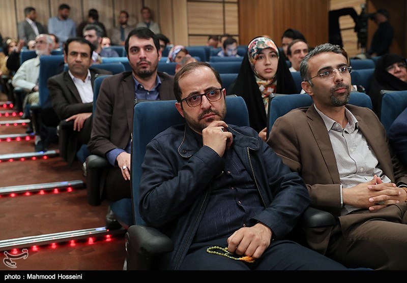 مراسم انتخاب چهره سال هنر انقلاب اسلامی در سال 96