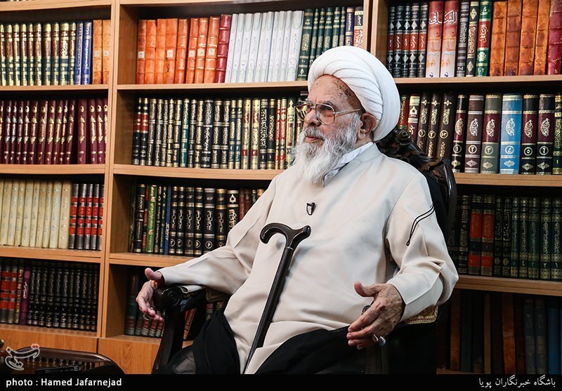 پرونده"نهضت؛نگاهی‌ نو" , امام خمینی(ره) , 