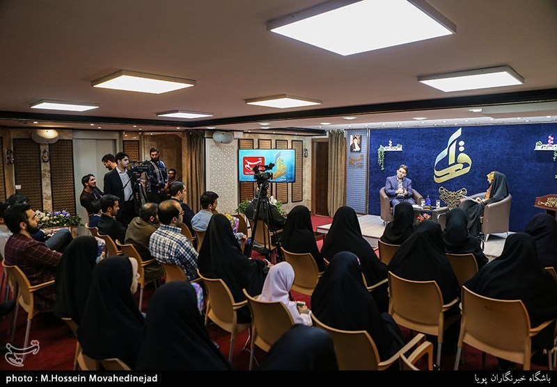 شانزدهمین محفل شعر قرار