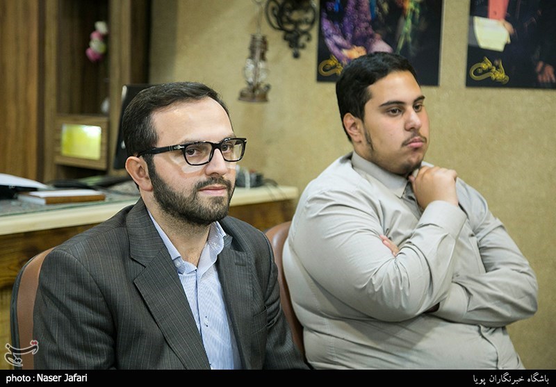 آیین رونمایی از کتاب رویای آمریکایی