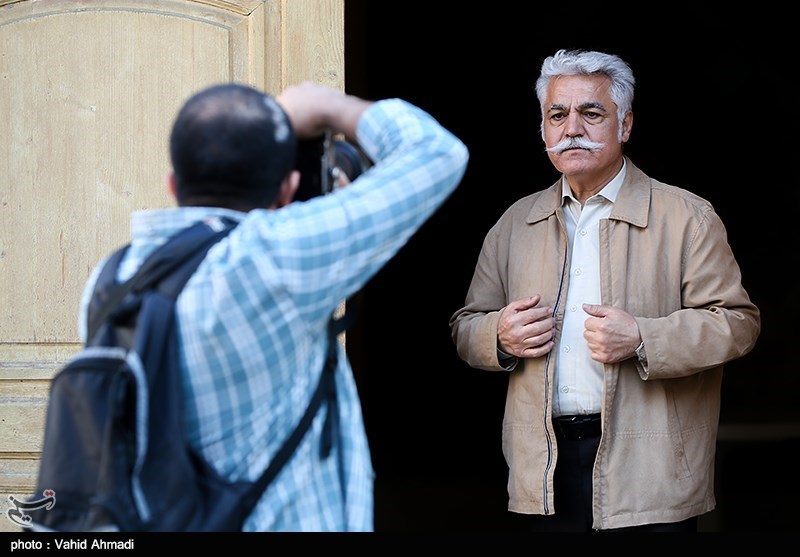 نشست عکاسان پیشکسوت انقلاب و دفاع مقدس