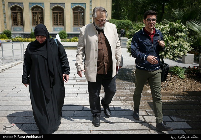 نشست ششمین کنفرانس بین المللی افق نو