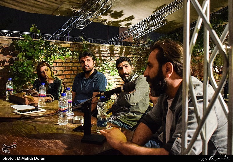 جلسه نقد و بررسی تئاتر دانشگاهی