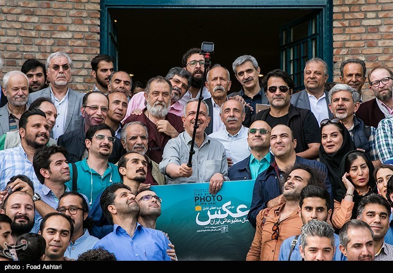 دومین دوره اهدای نشان عکس مطبوعاتی سال