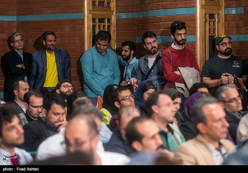 دومین دوره اهدای نشان عکس مطبوعاتی سال