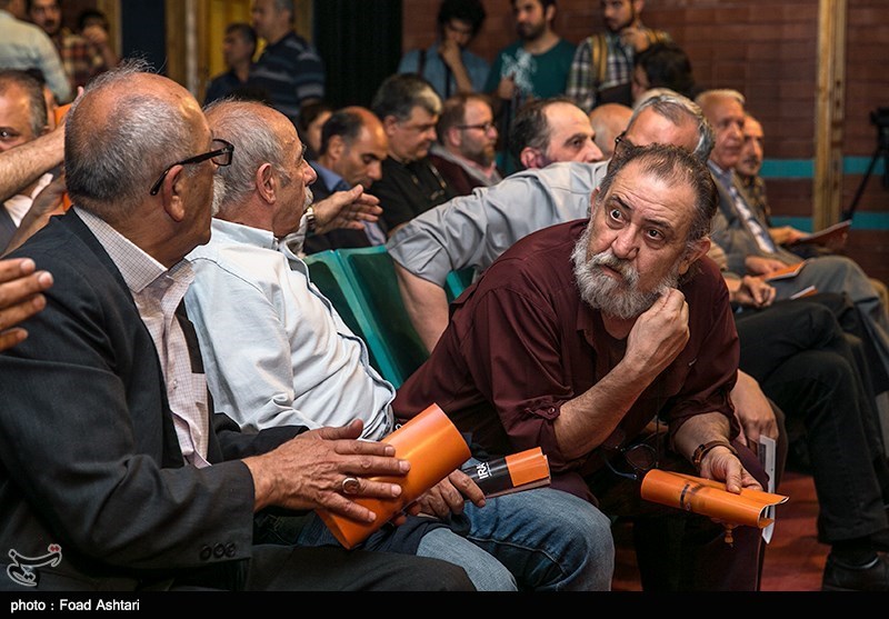 دومین دوره اهدای نشان عکس مطبوعاتی سال