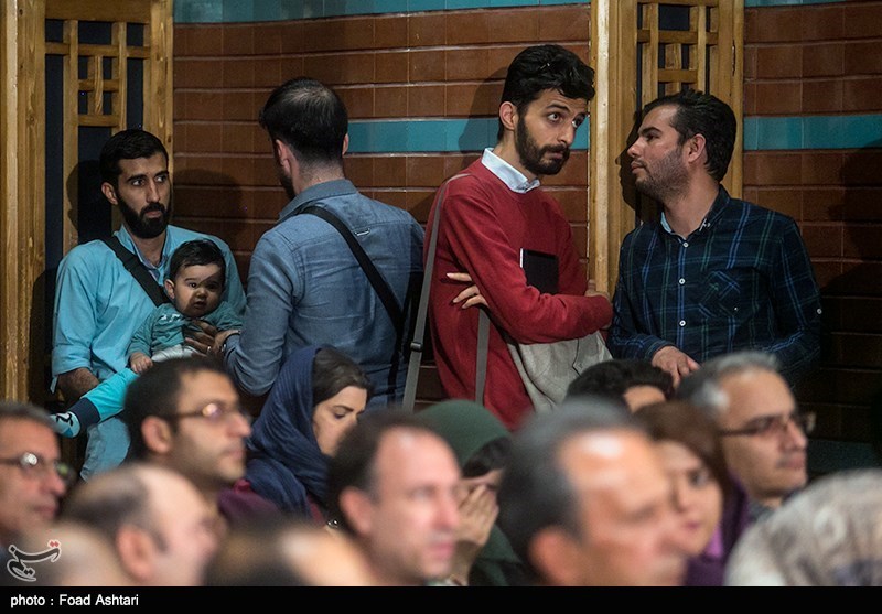 دومین دوره اهدای نشان عکس مطبوعاتی سال