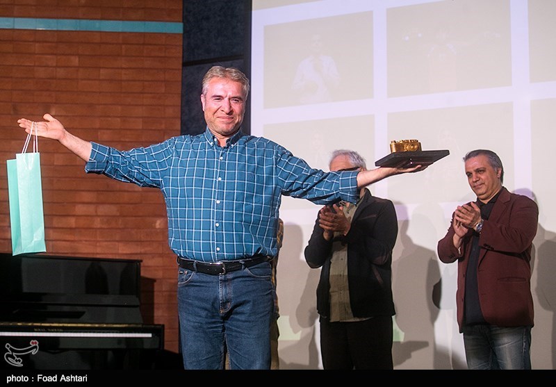 دومین دوره اهدای نشان عکس مطبوعاتی سال