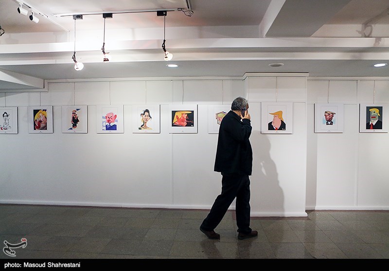 افتتاح نمایشگاه کاریکاتور و پوستر (پایان یک داعش)