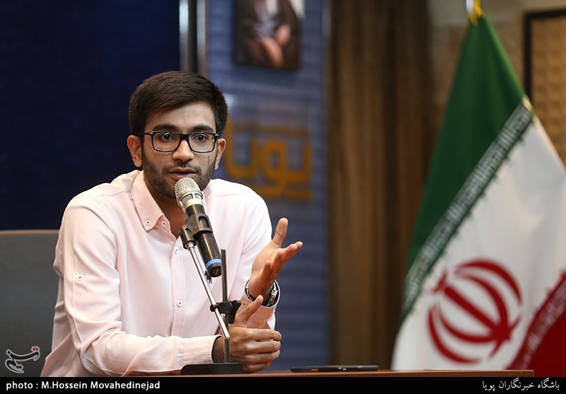 امیرحسین اکاتی کارگردان مستند سینمایی «ایستگاه چهلم»