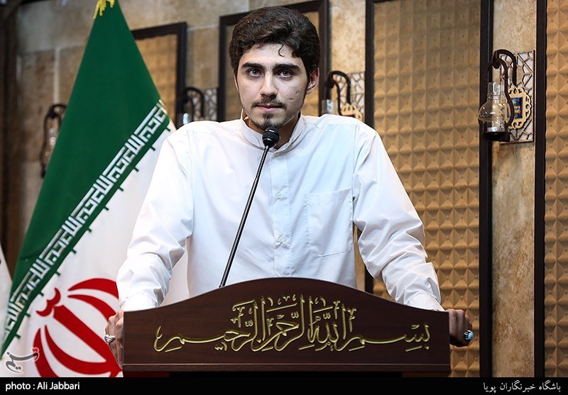 هفدهمین محفل شعر قرار