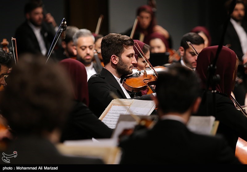 اجرای ارکستر سمفونیک تهران به رهبری شهرداد روحانی